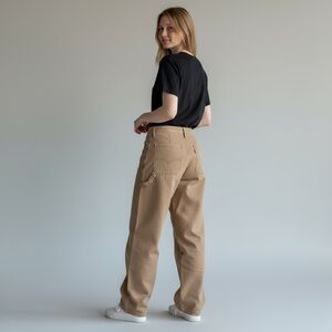 Classic Wide-Leg Jeans in Khaki